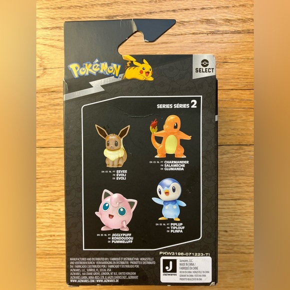 *NEW in box* Pokemon Select Piplup Metallic Figure (Series 2) - Picture 4 of 7